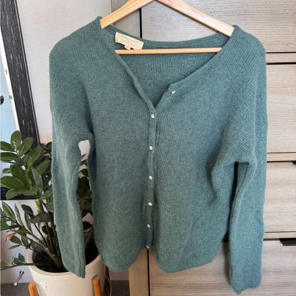 Sezane Gaspard Cardigan in Sage | M - Picture 4 of 6